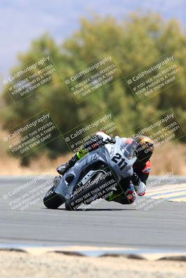 media/May-15-2022-SoCal Trackdays (Sun) [[33a09aef31]]/Turn 7 (1145am)/